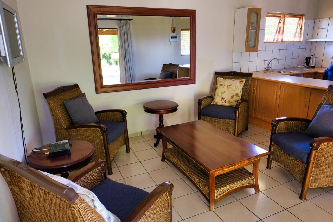 Inqevu Villa Winterton Esterno foto